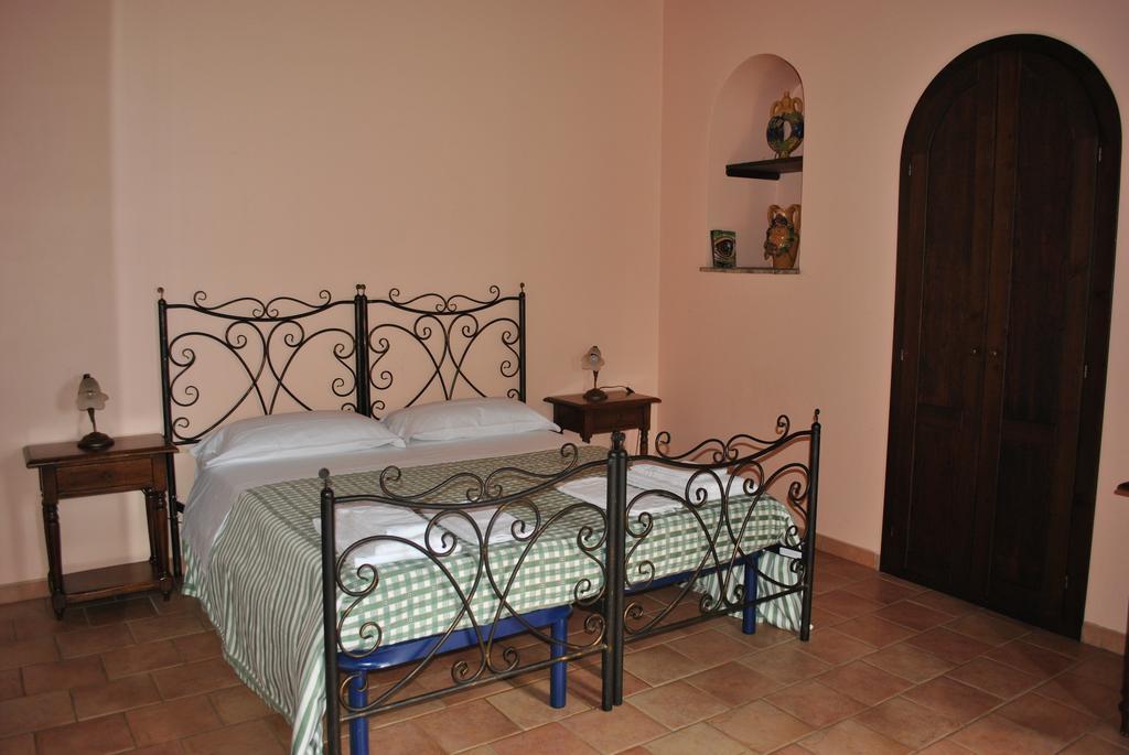 Agriturismo Borgo San Nicolao Randazzo Buitenkant foto