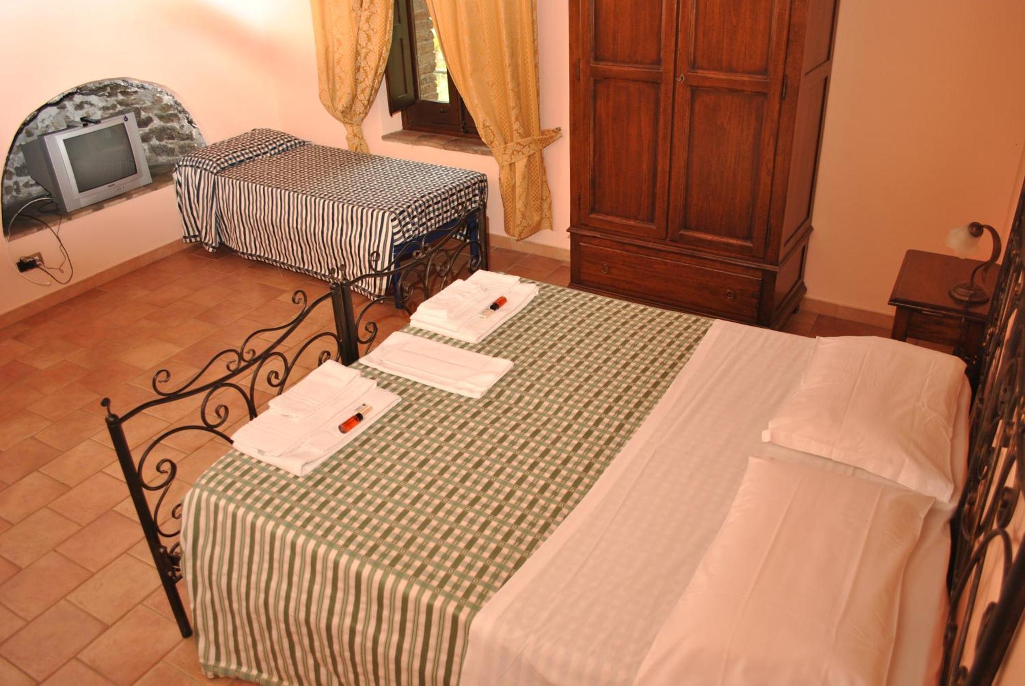 Agriturismo Borgo San Nicolao Randazzo Buitenkant foto