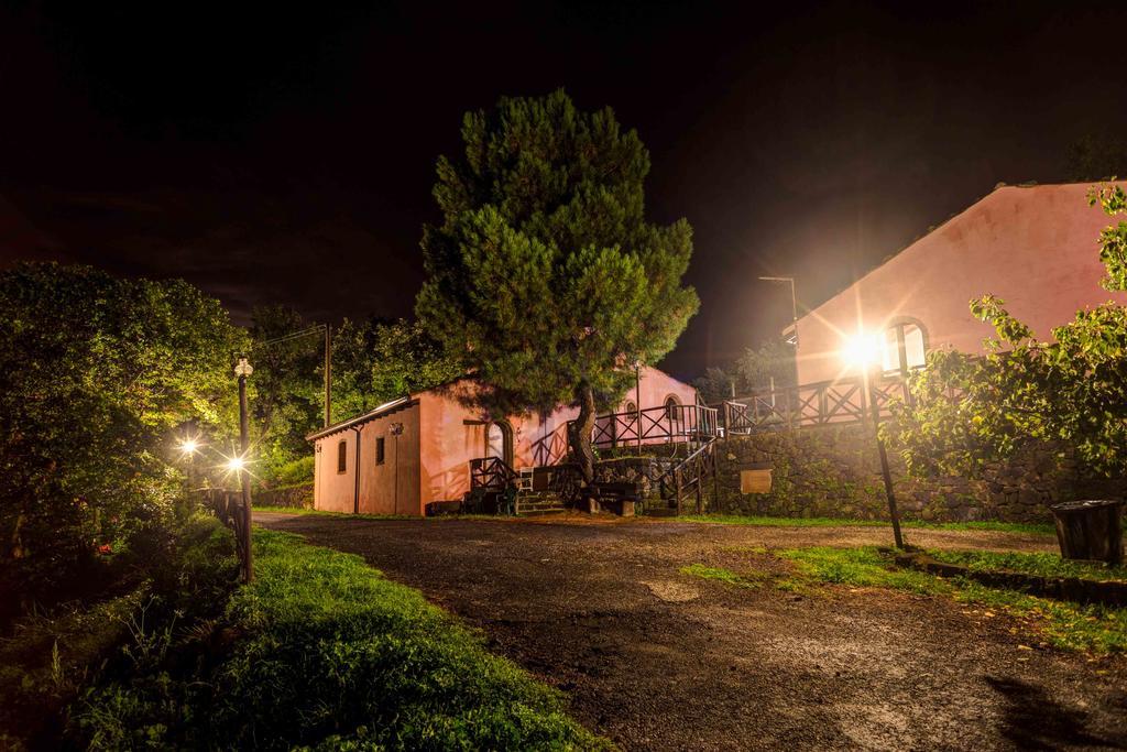 Agriturismo Borgo San Nicolao Randazzo Buitenkant foto