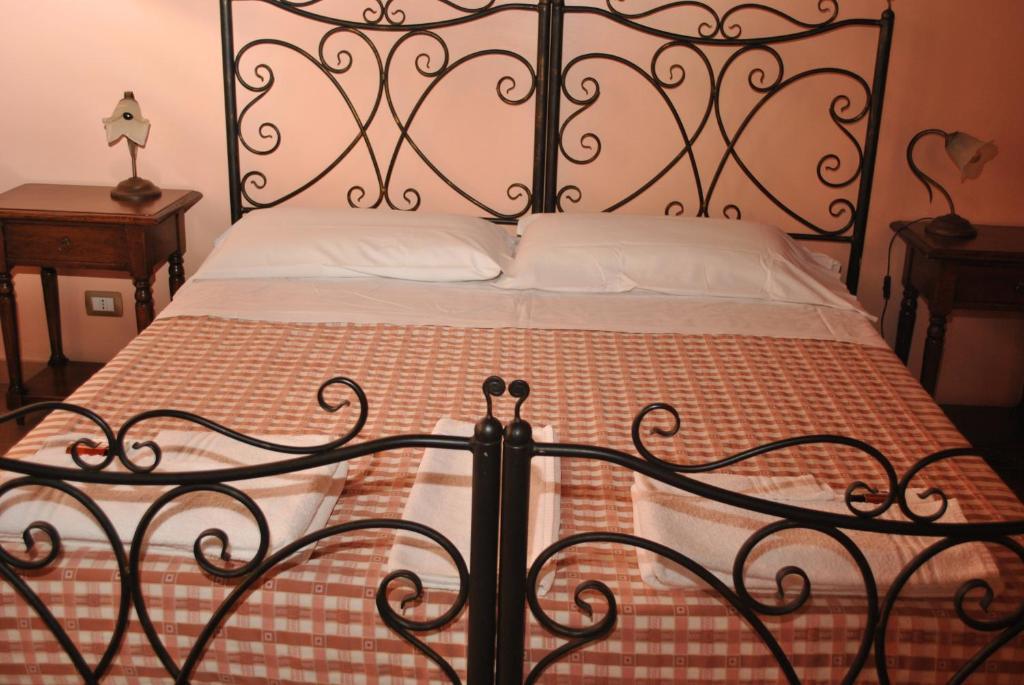 Agriturismo Borgo San Nicolao Randazzo Kamer foto